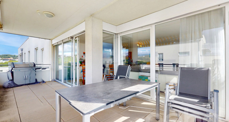 Lumineux appartement avec grand balcon et vue lac aux portes de Morges image 4