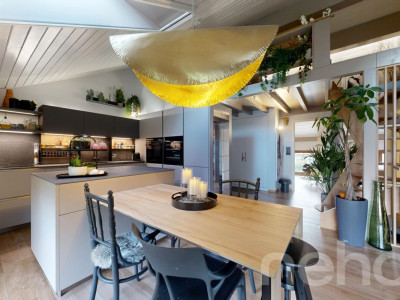 Superbe 3.5 pièces rénové à Soral ? confort moderne et cachet image 2