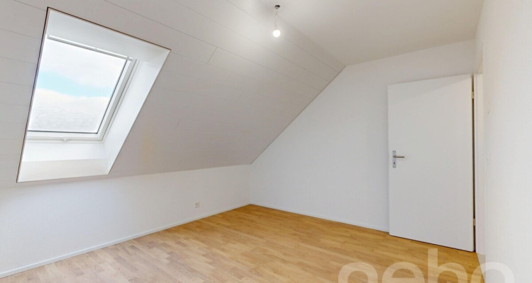 Neuf! Grand 3.5 pièces avec galetas privatif image 8