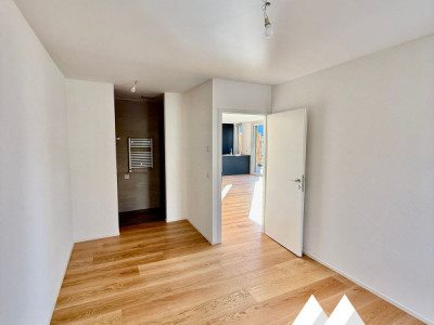 ATTIQUE NEUF DE 3.5 PCES, 112 M2 + TERRASSE PRIVÉE - SION  image 11