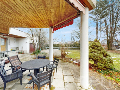 Familienfreundliches Einfamilienhaus mit grossem Grundstück image 10