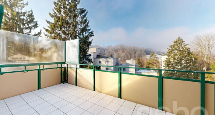 Attraktive 4.5-Zimmer-Maisonette-Dachwohnung image 2