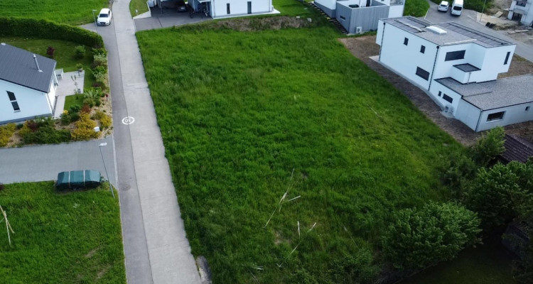 Terrain à bâtir avec projet et permis en force ? Libre de mandat de construction image 6