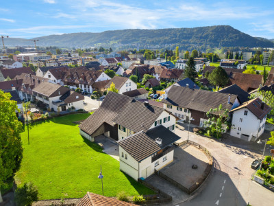 Zuhause mit viel Charme & vielseitigen Investitionsmöglichkeiten image 2