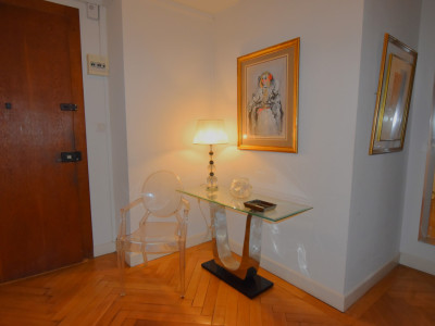 UN BIJOU DAPPARTEMENT MALAGNOU - BEAUCOUP DE CHARME - LOCATION DE COURTE DUREE image 2