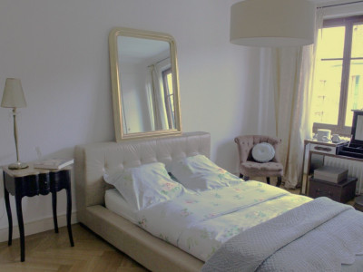 UN BIJOU DAPPARTEMENT MALAGNOU - BEAUCOUP DE CHARME - LOCATION DE COURTE DUREE image 6