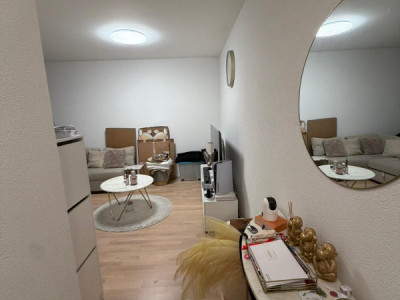 Appartement de 3 pièces au 6ème étage situé à Chatelaine 1219  image 3