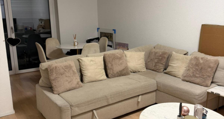 Appartement de 3 pièces au 6ème étage situé à Chatelaine 1219  image 4