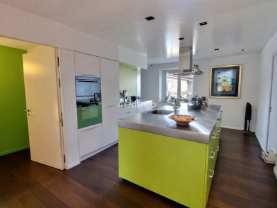 Appartement triplex avec studio indépendant image 1