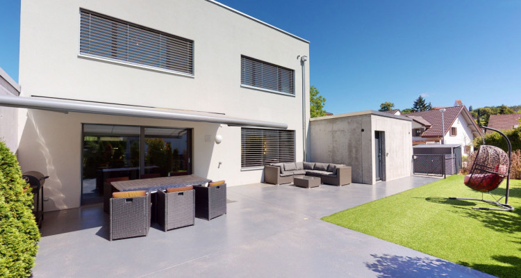 Exklusives modernes Einfamilienhaus - hoher Standard, viel Komfort image 1