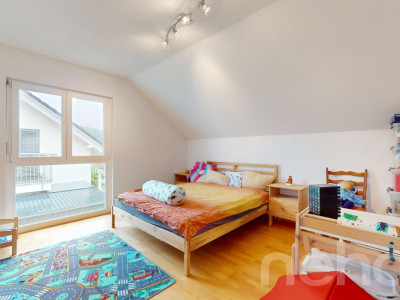 Lichtdurchflutetes 6.5-Zimmerhaus an ruhiger Lage mit viel Platz image 4