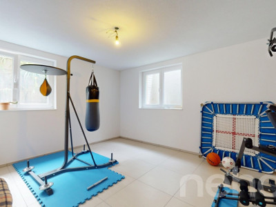 Lichtdurchflutetes 6.5-Zimmerhaus an ruhiger Lage mit viel Platz image 10