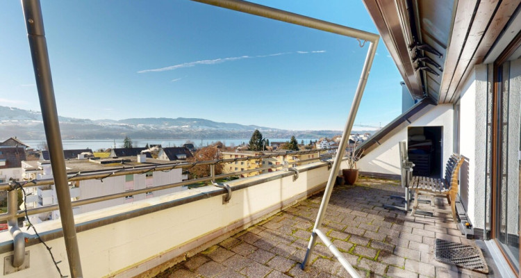 Exklusive Attikawohnung in Uerikon image 1