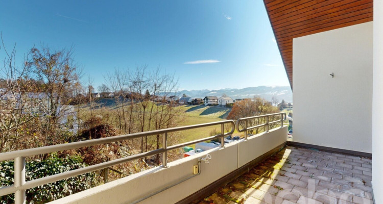 Exklusive Attikawohnung in Uerikon image 9