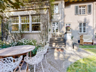 Grosszügige 6-Zimmer-Wohnung mit historischem Charme (im Baurecht) image 11