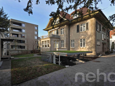 Grosszügige 6-Zimmer-Wohnung mit historischem Charme (im Baurecht) image 12