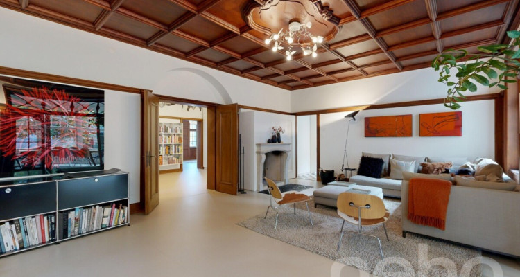 Grosszügige 6-Zimmer-Wohnung mit historischem Charme (im Baurecht) image 3