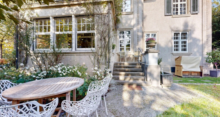 Grosszügige 6-Zimmer-Wohnung mit historischem Charme (im Baurecht) image 11