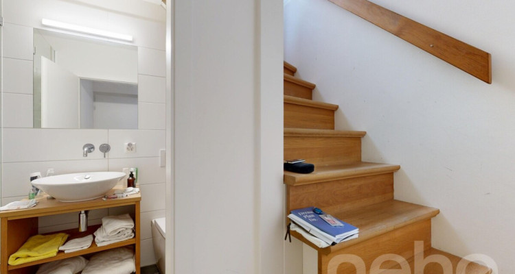 Charmantes Studio mit sichtbaren Holzbalken am Wettsteinplatz image 2