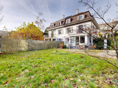 Neubau: Geräumige 2.5-Zimmerwohnung an zentrumsnaher Lage image 1