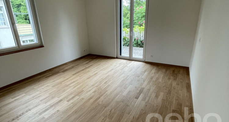 Charmante 4.5-Zimmer-Maisonettewohnung mit privatem Garten image 4