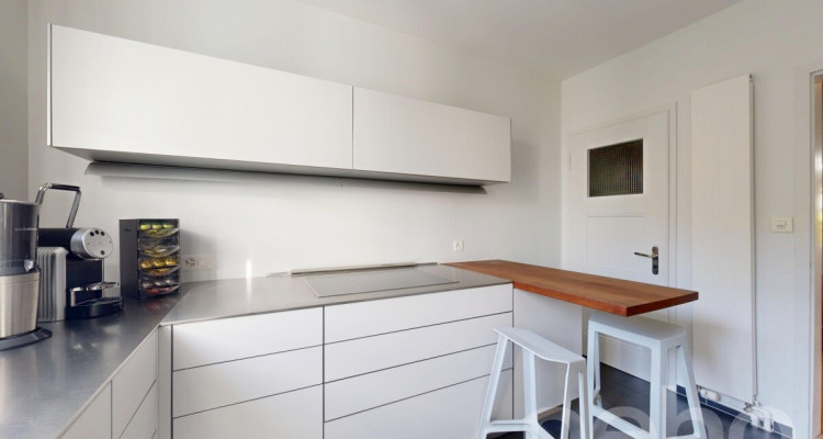 Charmante 4.5-Zimmer-Maisonettewohnung mit privatem Garten image 9