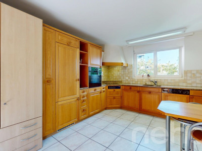 Confort, lumière et jardin privé ? superbe duplex à Morat image 5