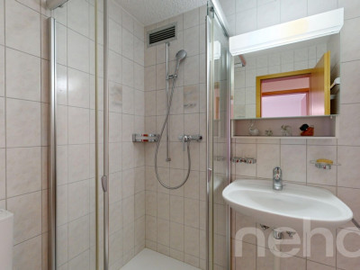 Charmante 3.5-Zimmer-Wohnung mit Seesicht in Altendorf SZ image 11