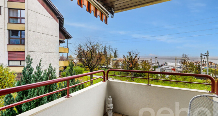 Charmante 3.5-Zimmer-Wohnung mit Seesicht in Altendorf SZ image 7