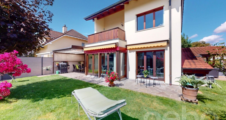 Gepflegtes Einfamilienhaus mit Garten, Cheminée und Garage image 3