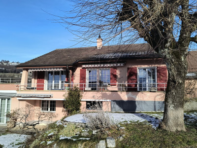 Maison familiale avec appartement 2.5 pièces indépendant image 1