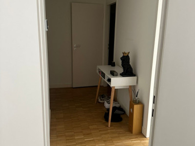 Appartement de 4 pièces au 5ème étage situé à Genève 1205 image 1
