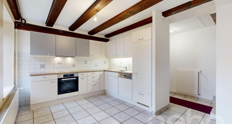 Detached house, quiet neighbourhood and lake view image 10