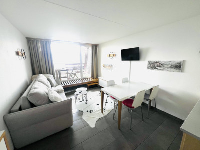 À LOUER - Appartement fonctionnel et lumineux avec balcon à Anzère image 1