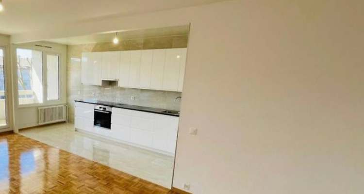 Appartement 5 pièces situé à Avully image 3