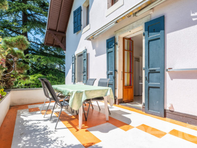 A deux pas de lécole international image 11