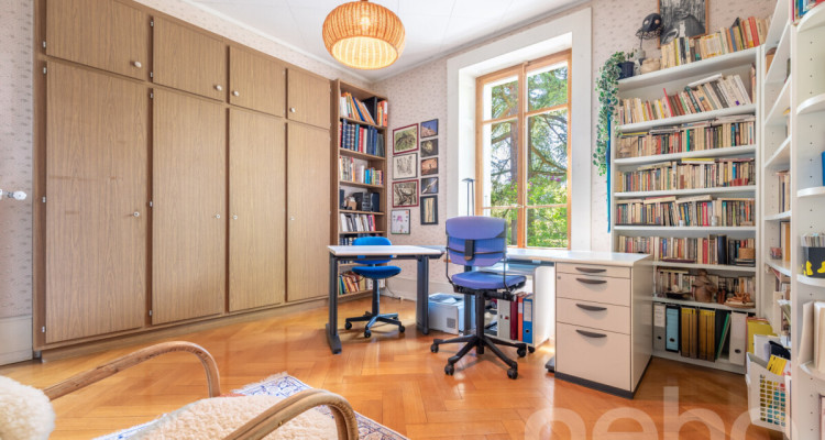 A deux pas de lécole international image 7