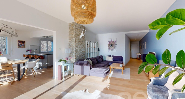 Appartement lumineux 4 chambres avec balcons et vue dégagée image 5