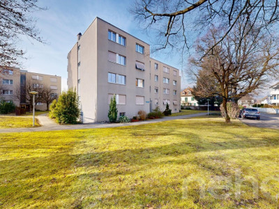 Helle 3.5 Zimmer-Wohnung mit Balkon und Garage in Schönenwerd image 11