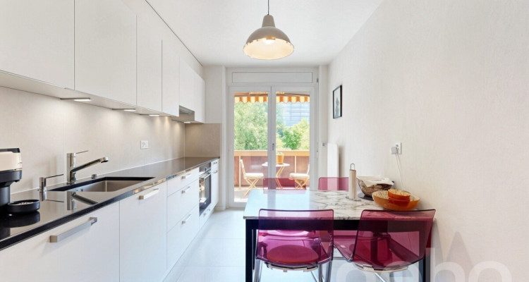 Lausanne CHUV : 2.5 pièces rénové avec balcon plein ouest image 5