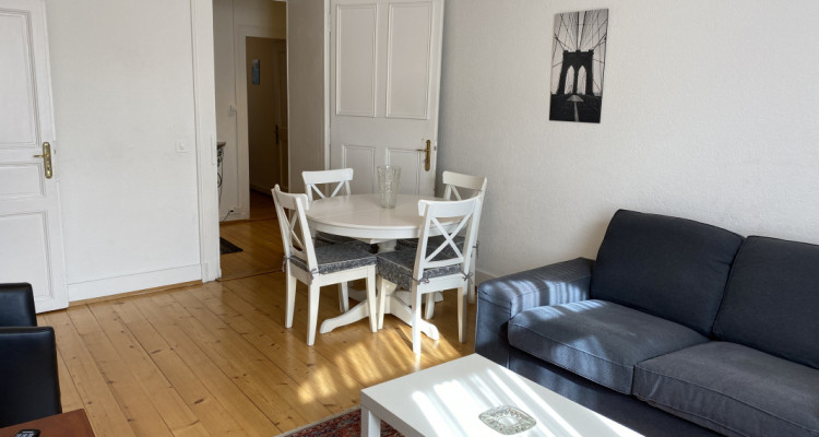 Bel appartement  meublé de 4 pièces à Carouge (Genève) image 2