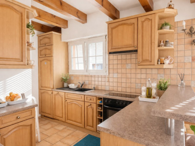 A VENDRE : Au cœur du beau village de Bramois, maison de 4.5 pièces en duplex. image 3