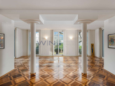 Belle Époque Grande Piece image 1