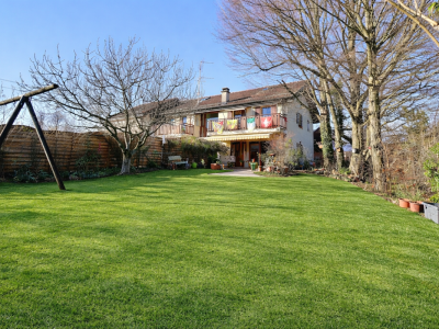 Jolie maison en viager occupé sans rente au calme avec un grand jardin image 2