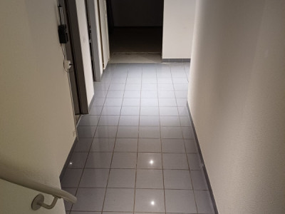 Arcade / Bureau à louer   image 13