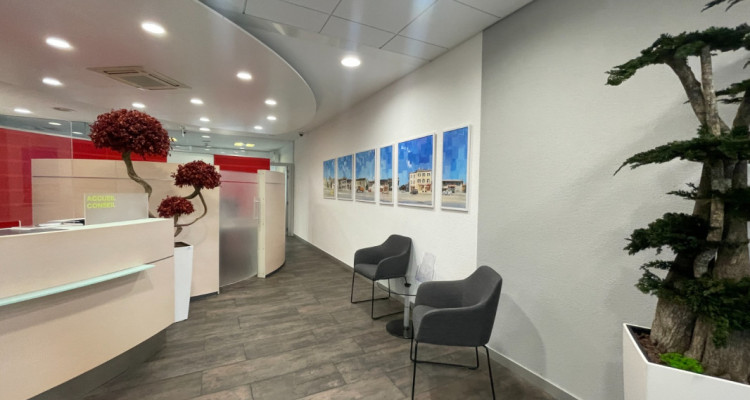 Arcade / Bureau à louer   image 6