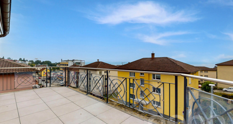 Un balcon sur le lac de Neuchâtel ? 4.5 pièces libre de suite image 4