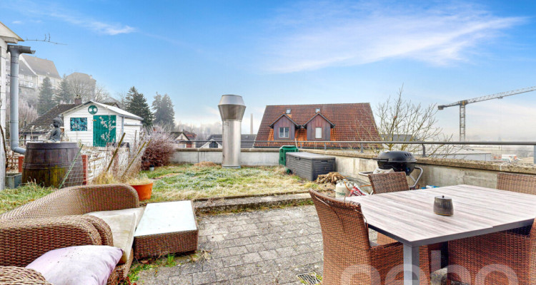 Zuhause ankommen: Grosszügige Maisonettewohnung mit Terrasse image 4