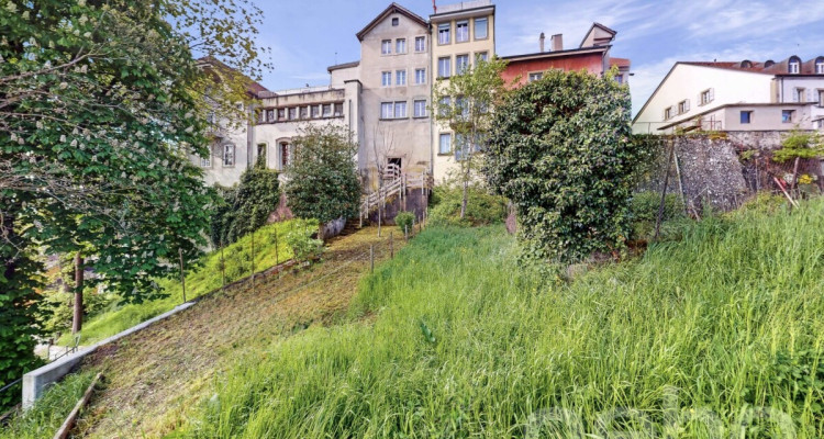 Joli Immeuble de rendement à réinventer dans le centre historique image 12