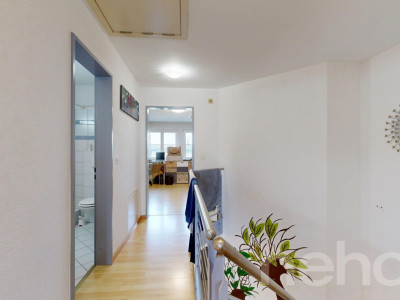 Gemütliches Wohnen auf zwei Etagen mit sonniger Terrasse image 5